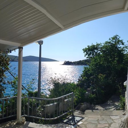 Direkt Na Moru - Bungalov Apartment Šibenik Екстериор снимка