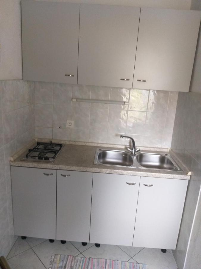 Direkt Na Moru - Bungalov Apartment Šibenik Екстериор снимка