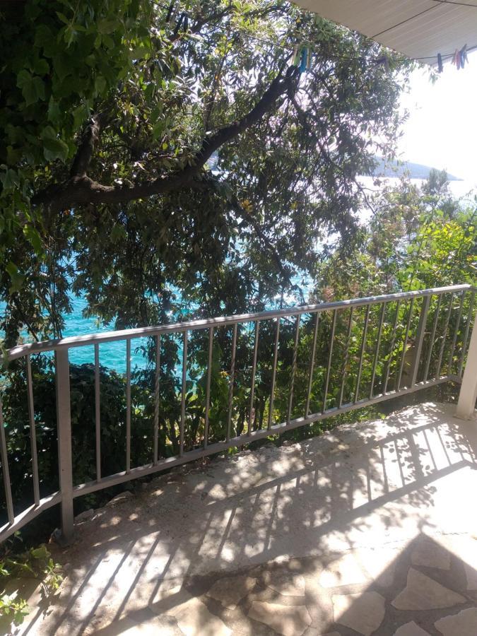 Direkt Na Moru - Bungalov Apartment Šibenik Екстериор снимка