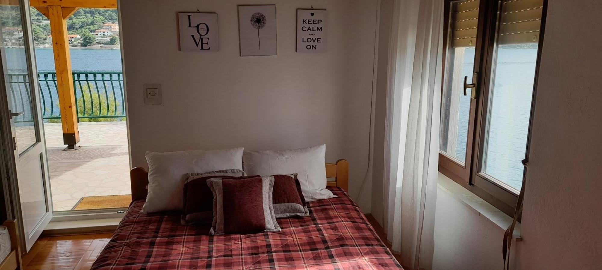 Direkt Na Moru - Bungalov Apartment Šibenik Екстериор снимка