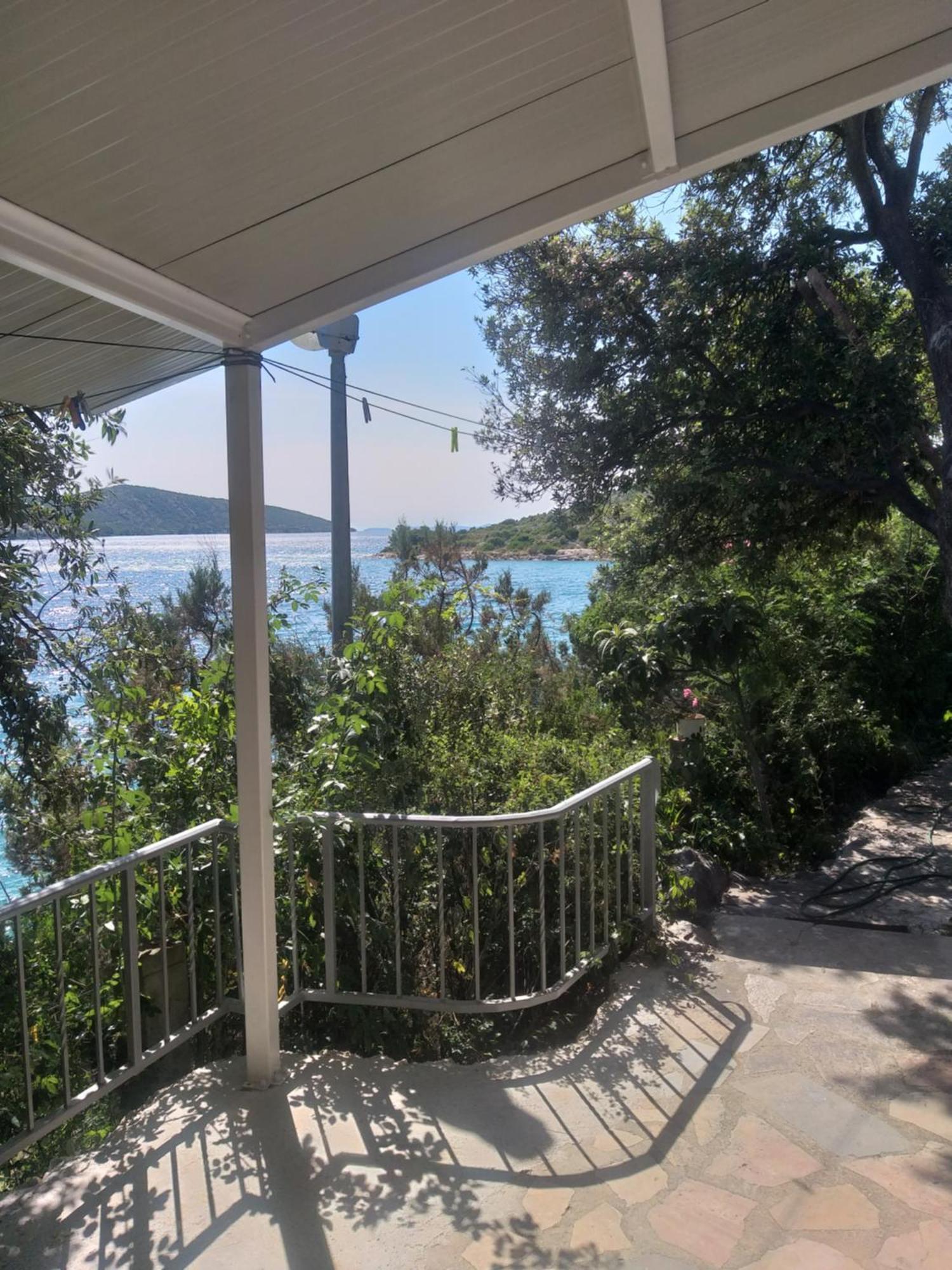 Direkt Na Moru - Bungalov Apartment Šibenik Стая снимка